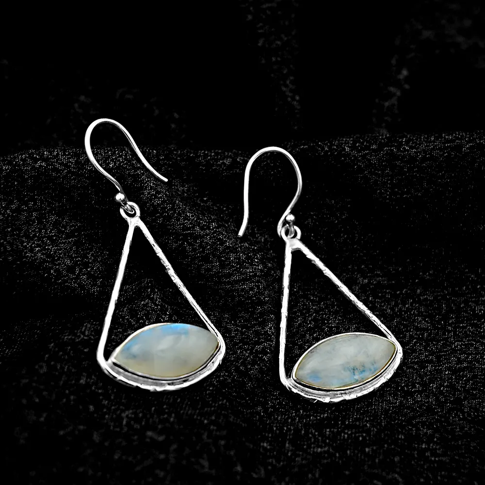 Opal Loop Earing